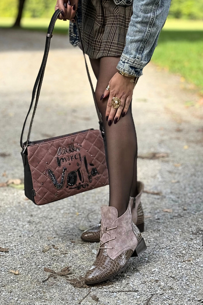 Černé kotníkové boty Potocki s ozdobným podpatkem