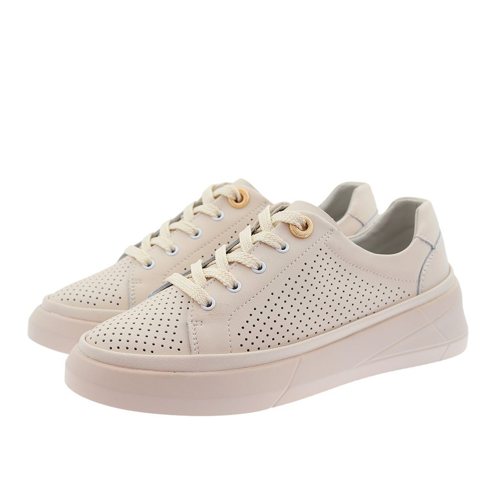 Béžové perforované kožené boty na šněrování