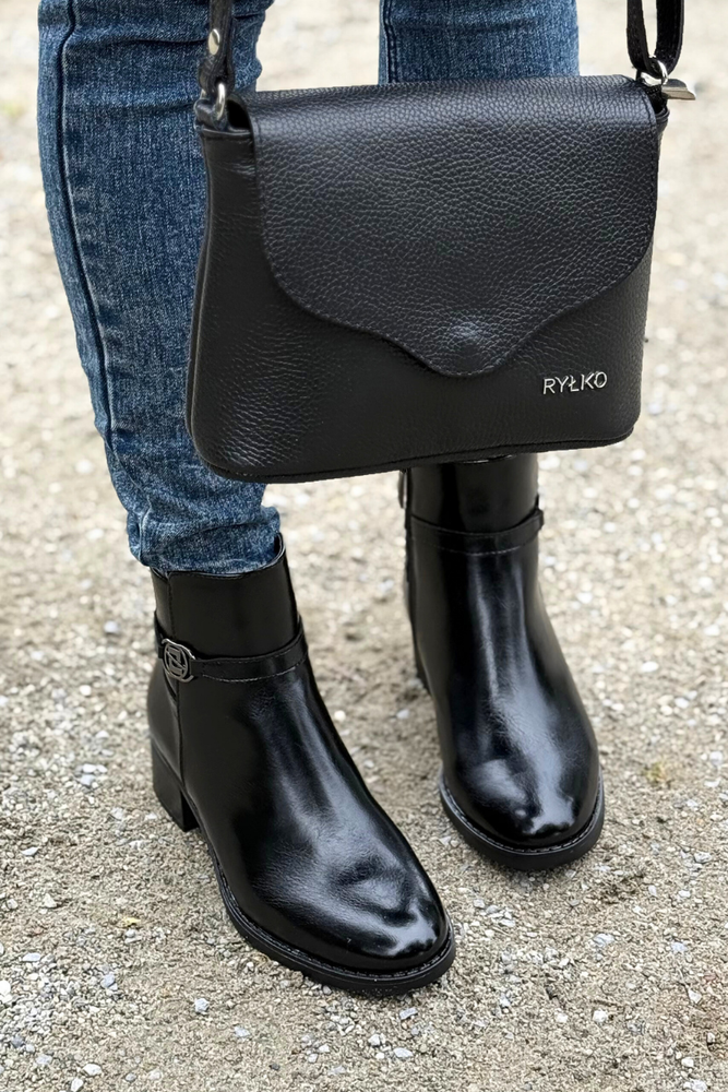 Černé kotníkové boty Potocki s ozdobným podpatkem