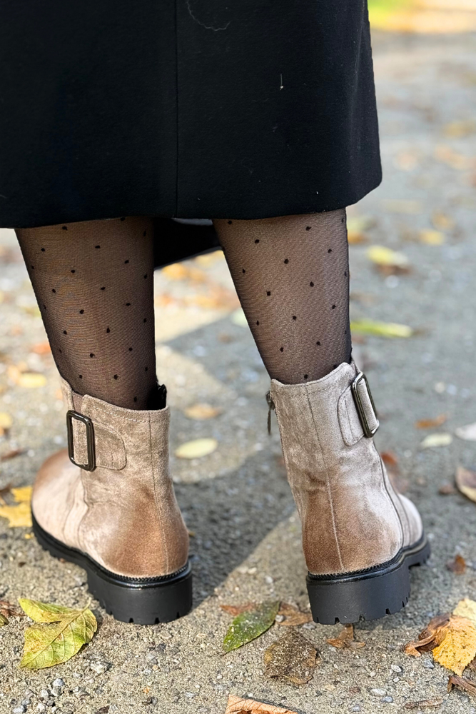 Černé kotníkové boty Potocki s ozdobným podpatkem