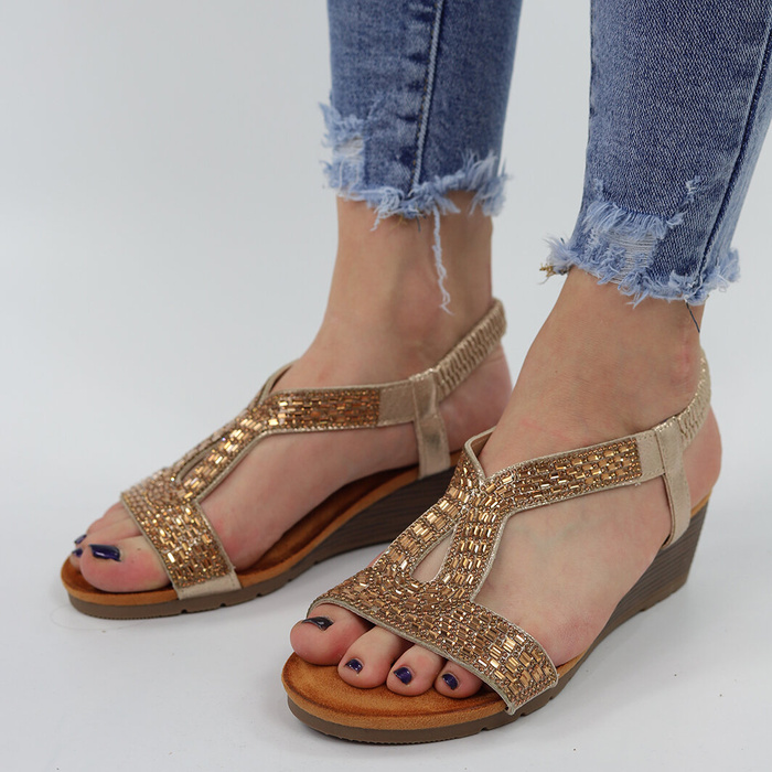 Zlaté sandály Sabatina na klínku