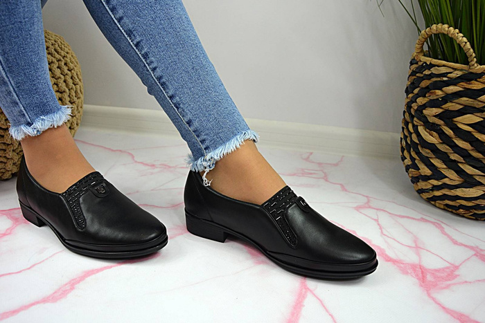 Černé boty Molo 712