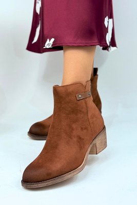 Hnědé semišové ploché boty, zateplené