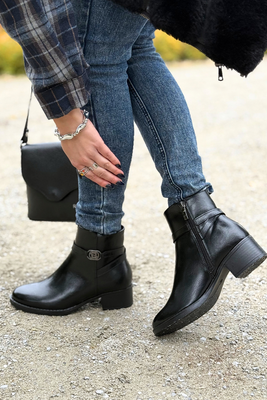 Černé kotníkové boty Potocki s ozdobným podpatkem