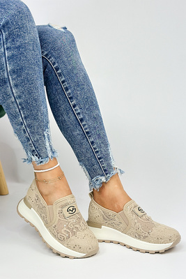 Béžové kožené sportovní boty s krajkou, nazouvací