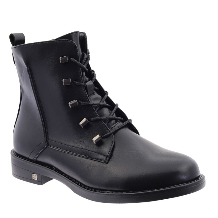 Černé dámské zateplené ploché kozačky na šněrování