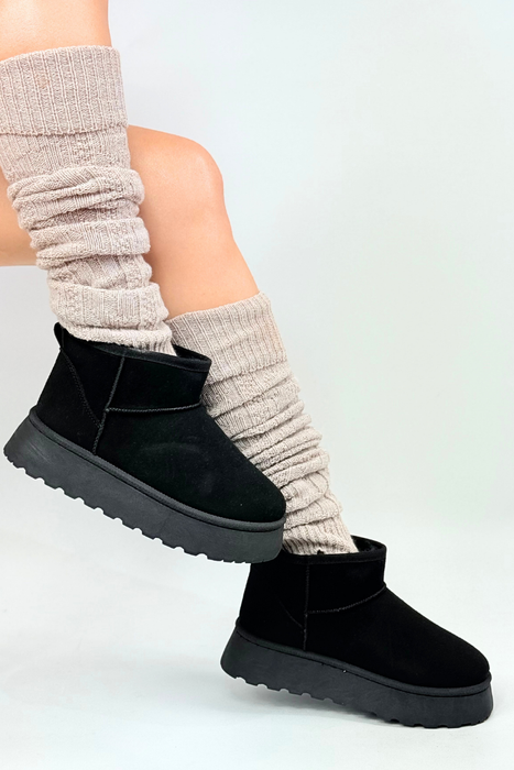 Krátké zateplené semišové sněhule s platformou Taupe