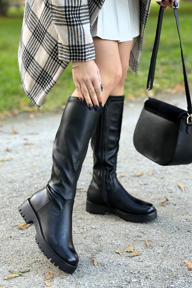 Béžové semišové kozačky s blokem Potocki