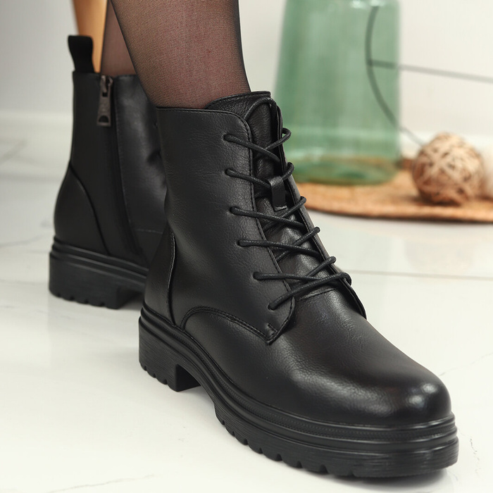 Černé dámské kozačky Vinceza