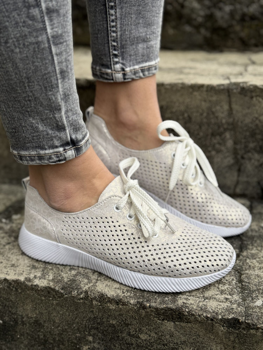 Béžové perforované kožené ploché boty Artiker