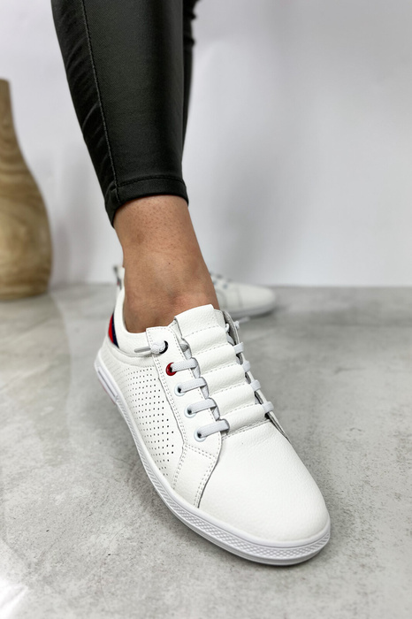 Bílé kožené dámské sportovní boty Venezia, perforované ploché