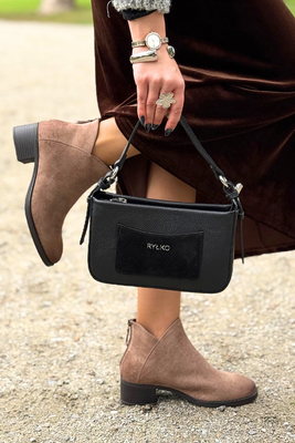 Hnědé semišové ploché boty, zateplené