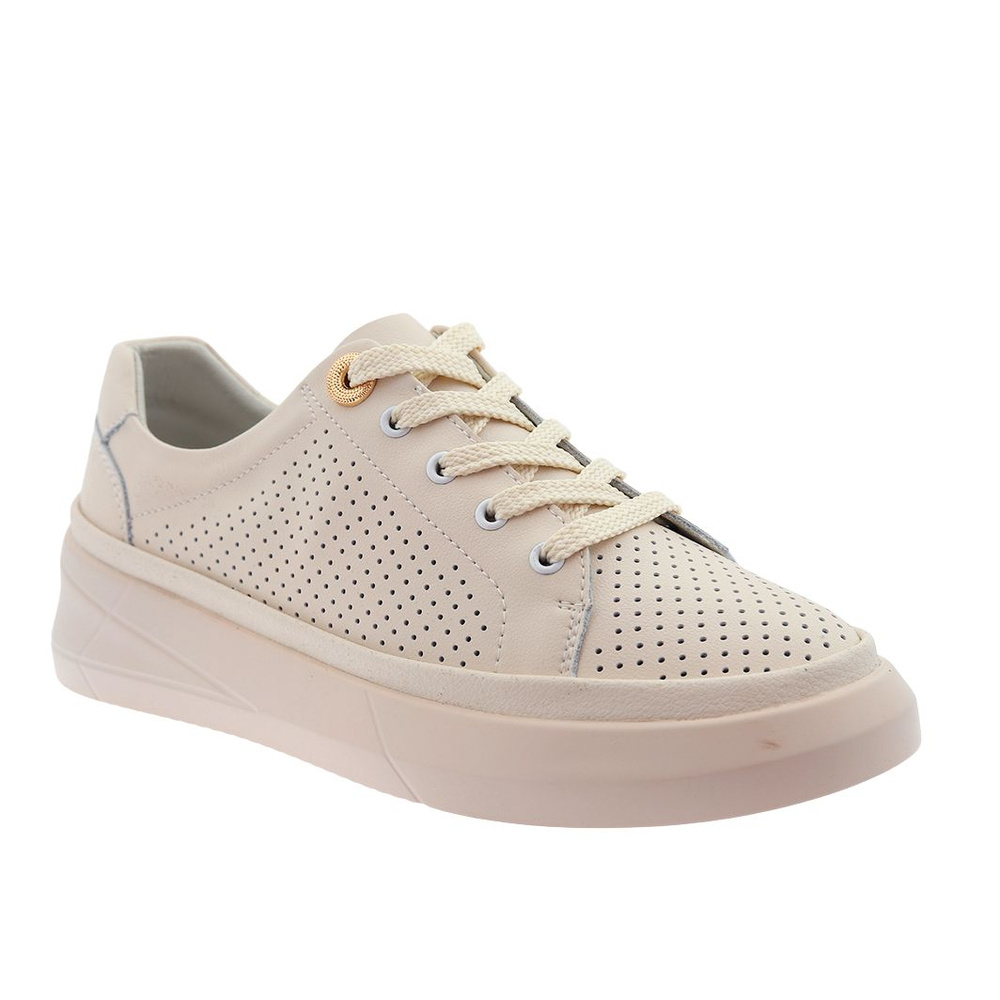 Béžové perforované kožené boty na šněrování