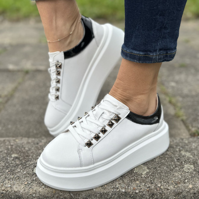 Bílé kožené sportovní boty na platformě Artiker