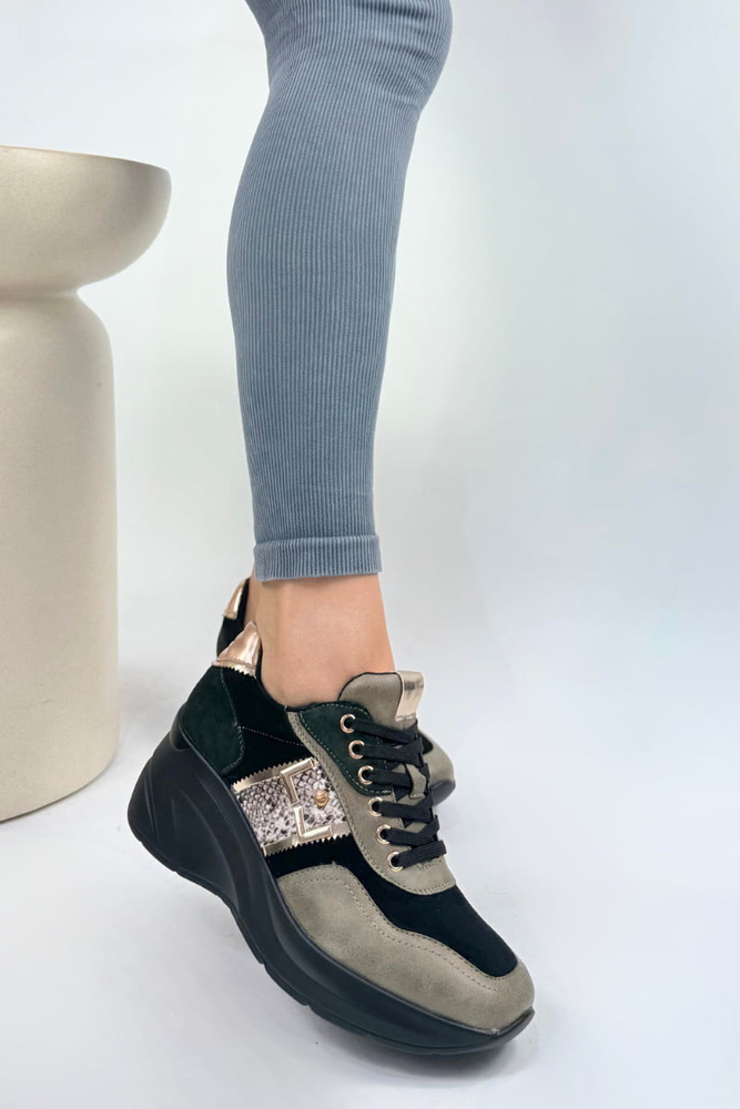 Černé dámské šněrovací tenisky z eko kůže