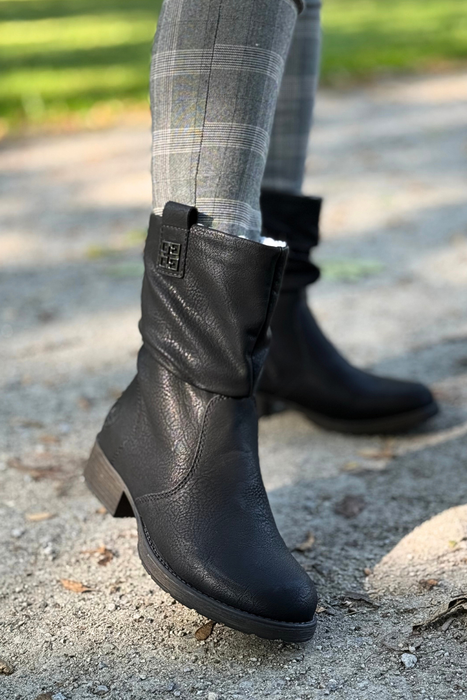 Kotníkové boty RIEKER Z9583-00, černé, s nařaseným svrškem