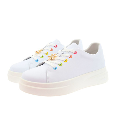 Kožené bílé sportovní boty se šněrováním na platformě