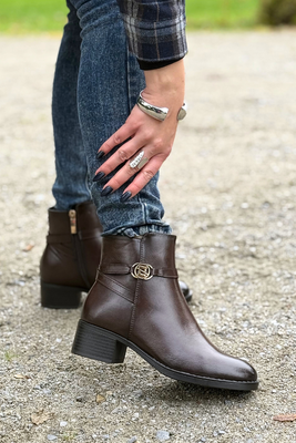 Černé kotníkové boty Potocki s ozdobným podpatkem