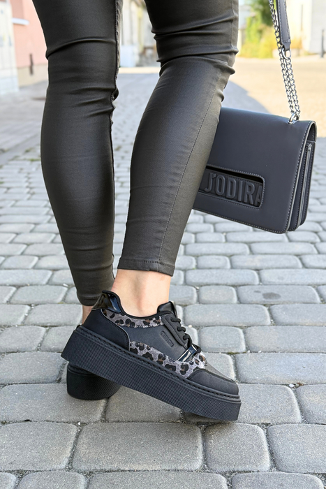 Bílé dámské šněrovací tenisky Big Star na platformě