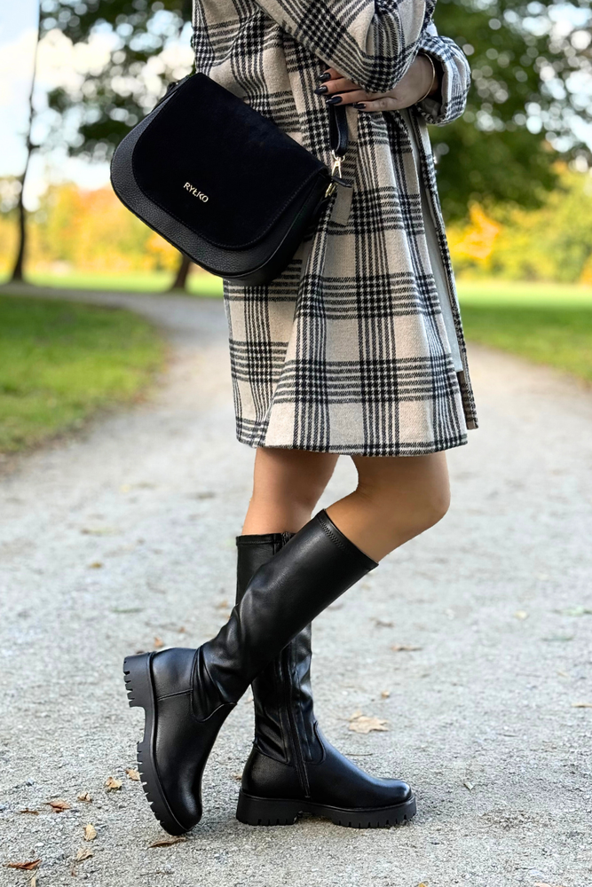 Béžové semišové kozačky s blokem Potocki