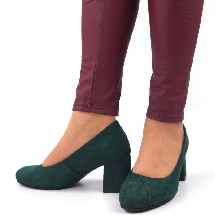 Zelené semišové lodičky na vysokém podpatku značky Potocki