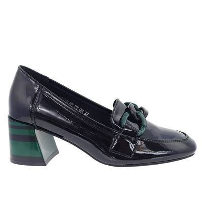 Černé lakovky s ozdobným podpatkem Vinceza