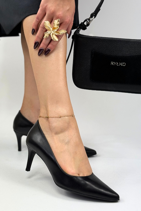 Černé nazouvací lodičky Ryłko z přírodní velurové kůže