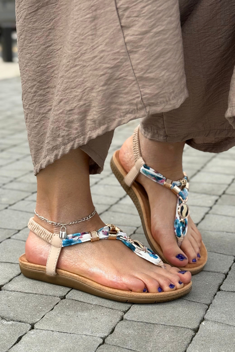 Beżowe perforowane półbuty sznurowane Artiker