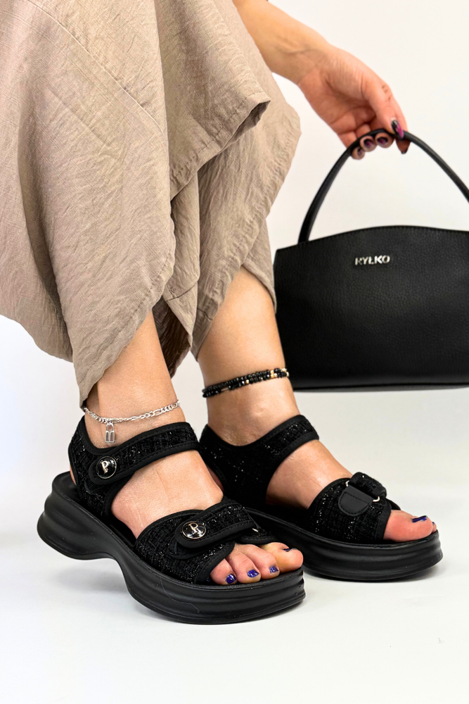 Černé dámské sandály se zirkony a suchým zipem