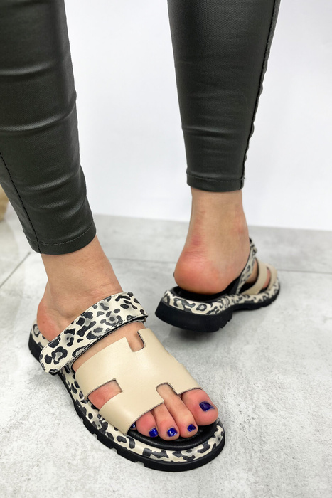 Béžové kožené žabky s leopardím potiskem