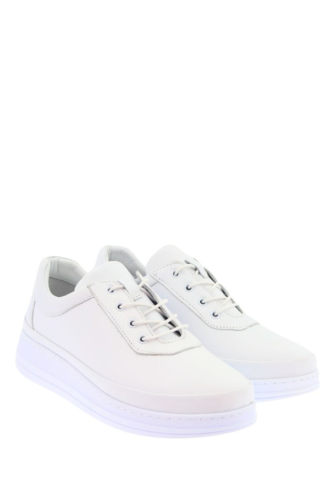 Bílé dámské kožené sportovní boty na platformě